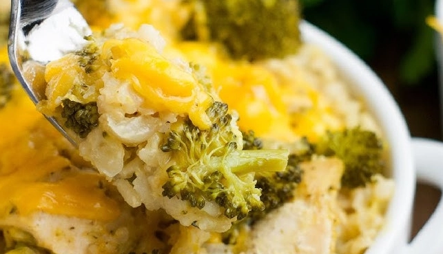easy crockpot chicken and rice with broccoli easy crockpot chicken and rice with broccoli