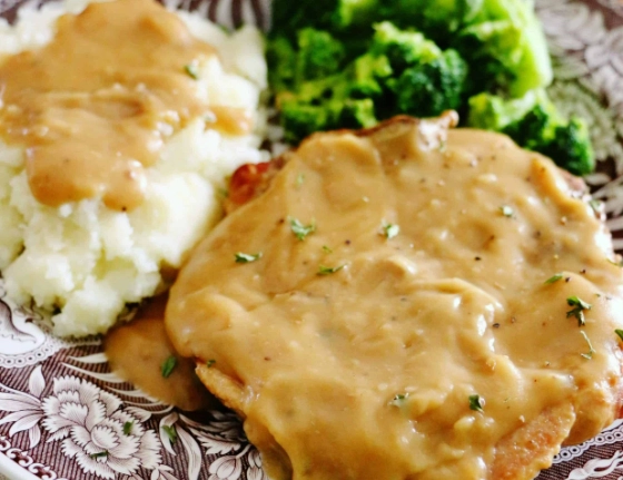 pork chops with cream of mushroom soup pork chops with cream of mushroom soup