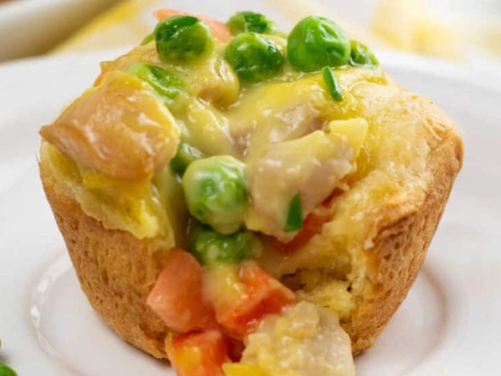 crock pot chicken pot pie with cream of mushroom soup crock pot chicken pot pie with cream of mushroom soup