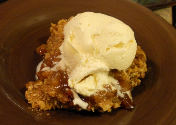 easy slow cooker desserts easy slow cooker desserts