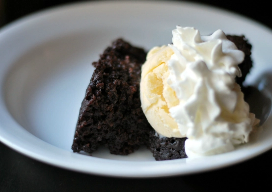 slow cooker cake slow cooker cake