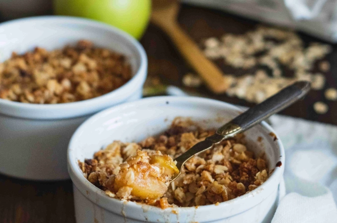 slow cooker apple crumble no oats slow cooker apple crumble no oats