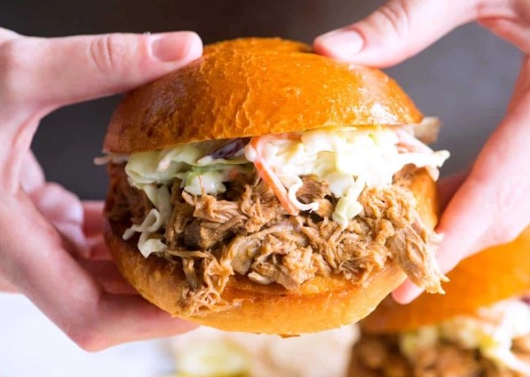 slow cooker pulled pork slow cooker pulled pork