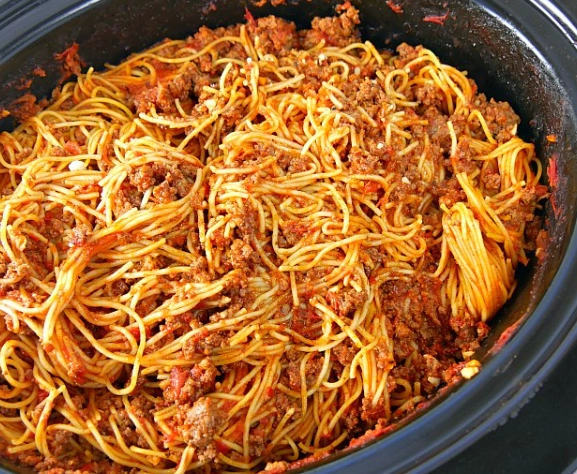 easy crockpot pasta