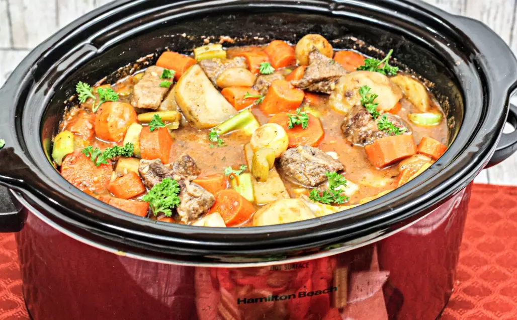 slow cooker stew slow cooker stew