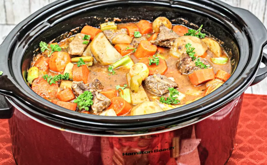 slow cooker beef stew slow cooker beef stew
