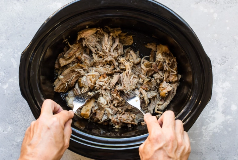 slow cooker pulled pork