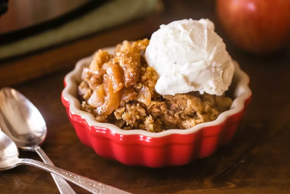 apple dump cake slow cooker apple dump cake slow cooker
