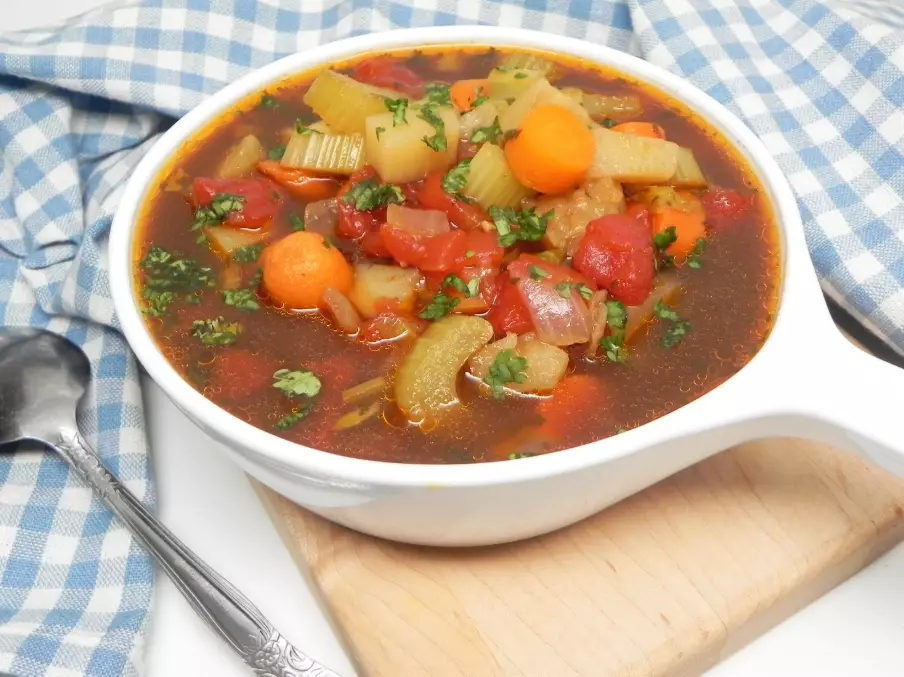 slow cooker vegetable soup