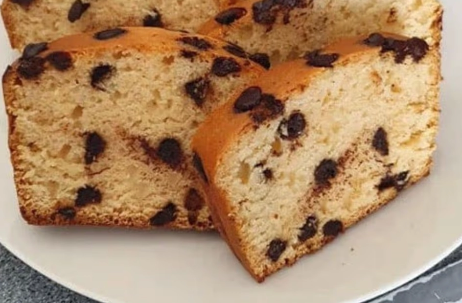 Slow cooker cake 3 ingredients