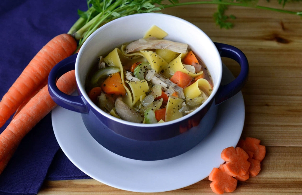 slow cooker chicken noodle soup recipe slow cooker chicken noodle soup recipe