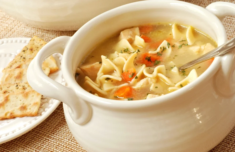 easy chicken noodle soup slow cooker