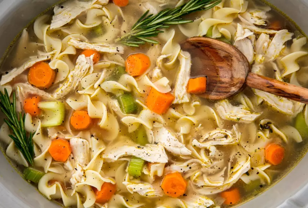slow cooker chicken noodle soup recipe slow cooker chicken noodle soup recipe