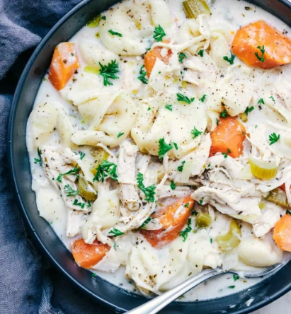 slow cooker chicken tortellini soup